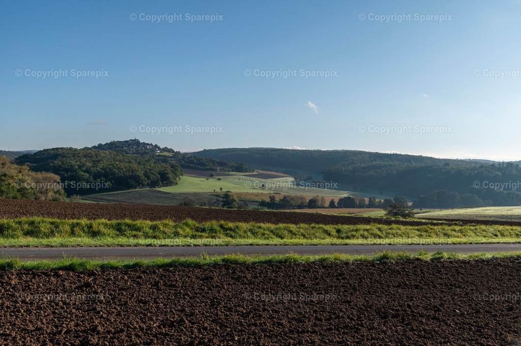 CAR_Agri_Dirt_Road5 | Cameraheight 1,30m - light 2/30° - Realisiert mit Pictrs.com