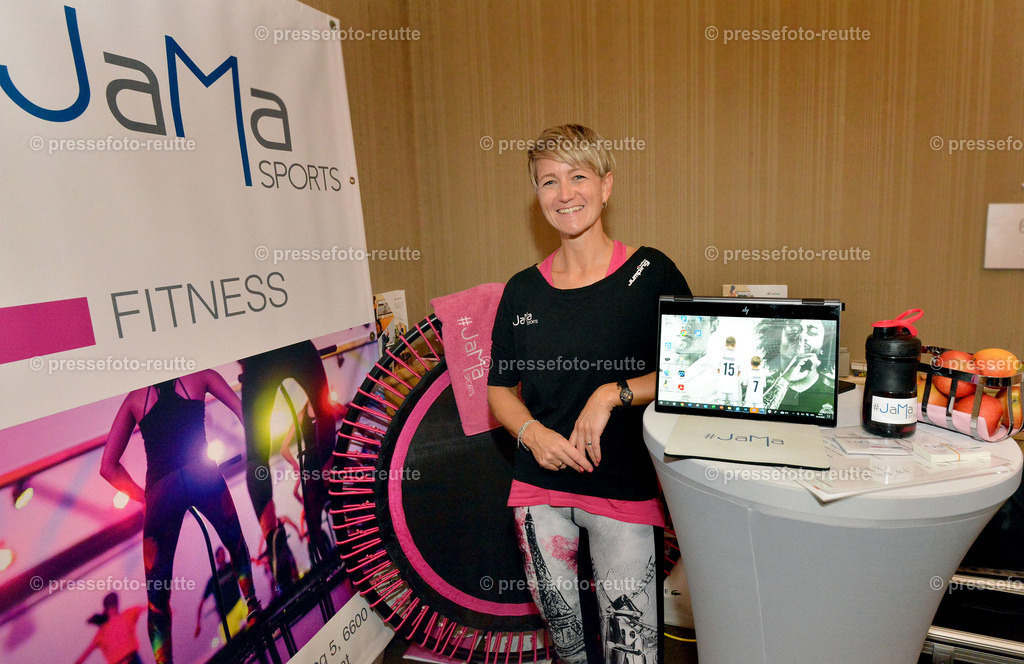 23-news-2022-Okt16-Frauenmesse-WB-JAMA-FITNESS-WTV_4999 | Info aus dem Bezirk Reutte/Ausserfern Tirol sowie eine umfangreiche Bilddatenbank über die gesamte Region: Lechtal, Talkessel Reutte, Tannheimertal, Zwischentoren. Lech, Plansee, Zugspitze, Grenztunnel, B179, Fernpassstraße, Verkehr, Lawinen, Tradition, - Realisiert mit Pictrs.com