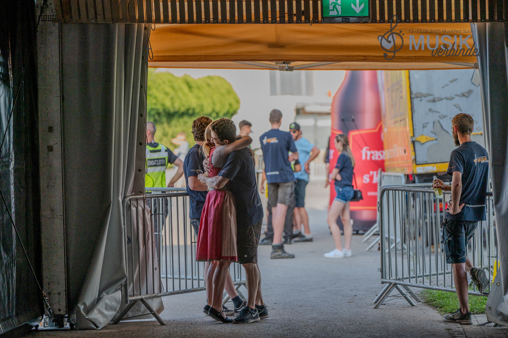 DSC_3086 | "Fussifoto.com – Ihr Ansprechpartner für hochwertige Fotografie! Entdecken Sie kreative Bilder und professionelle Dienstleistungen. Kontaktieren Sie uns für Ihre Projekte!"