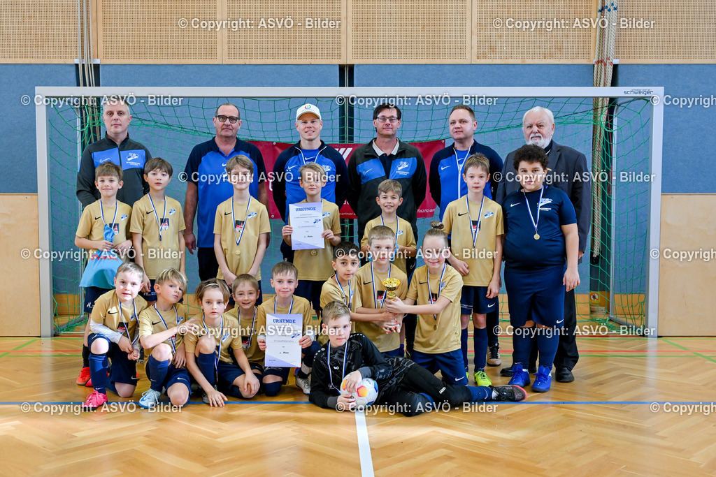 ASVÖ_ Fussballturnier SV Gallneukirchen_ 09.02.2025-180 | 09.02.2025, Gallneukirchen, AUT, ASVÖ, Fussball Nachwuchs Hallenturnier 2025, SV Gallneukirchen im Bild Teilnehmer U 9©Harald Dostal / fodo.media - Realisiert mit Pictrs.com