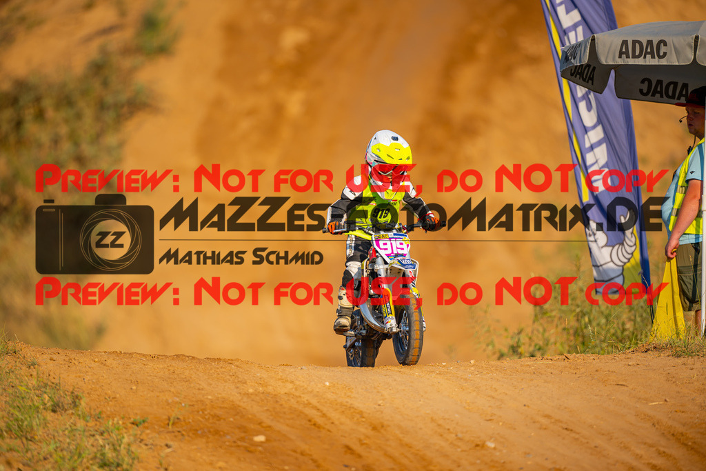MaZZes-Fotomatrix-20260815-598755 | ROOKIES
