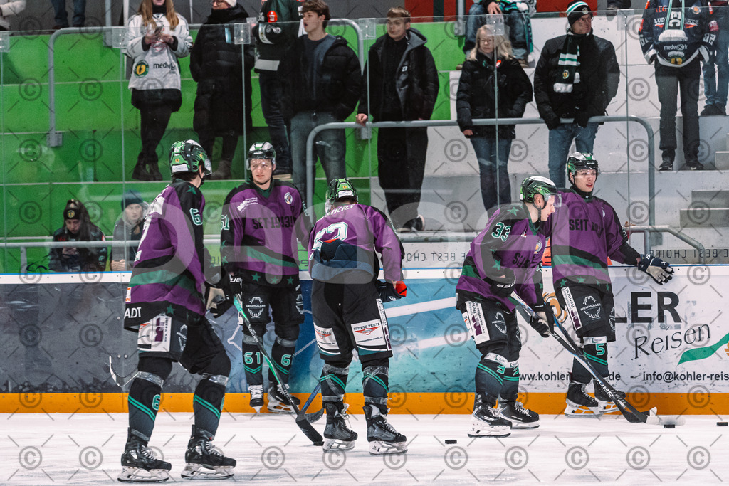 Alligators_vs_Memmingen_05_12_2025-020 | Höchstadt Alligators Fotogalerie: Eishockey-Action aus Franken. Professionelle Spielfotos, Portraits & Stadionbilder zum Download. Jetzt entdecken! - Realized with Pictrs.com