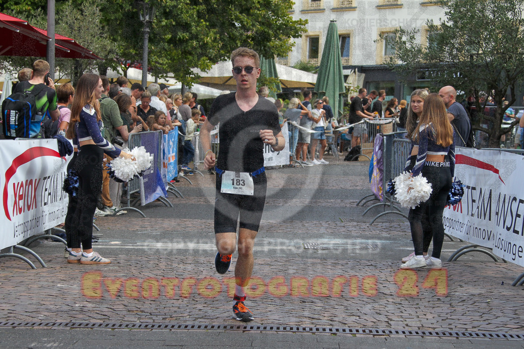 250824_1250_EV4_9566 | Sportfotografie im Rhein-Sieg Kreis, Köln, Bonn, NRW, Rheinland Pfalz, Hessen, etc. Unser Tätigkeitsfeld umfasst den Laufsport vom Volkslauf über den Marathon, Duathlon, Triathon bis zum Ultralauf wie Kölnpfad Ultra oder Schindertrail.