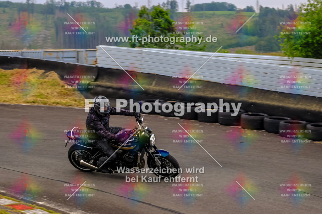 OBK-5944 | Hier findet Ihr Bilder von Touristenfahrten auf der Nürburgring Nordschleife oder von anderen Veranstaltungen die ich besucht habe. Viel Spass beim Durch Schauen 
