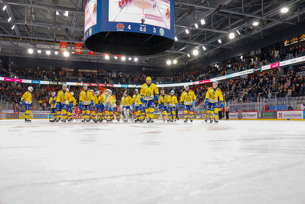 EHCB vs HCD 20260106_wb-1720 | Sportbilder, Sportfotograf, Hochzeits- und Eventfotografin, Flugshows, Portraits und Tiershooting, Aviation, Downhill, Nationalleague, Swissleague, International