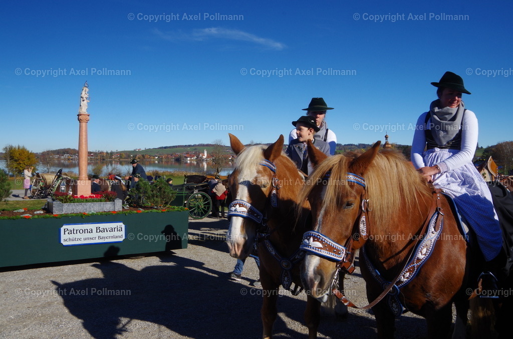 IMGP7768 | fotografiert von Axel PollmannLeonhardi Wallfahrt Benediktbeuern und Murnau, Fronleichnam, Fasching, Landschaft im Loisachtal und Benediktbeuern  - Realisiert mit Pictrs.com