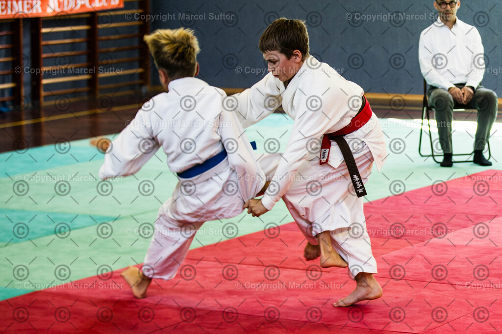 250920-111410-_G2A9937-MarcelSutter | Finde und bestelle deine Sport- und Eventfotos in höchster Qualität. Professionelle Aufnahmen von Wettkämpfen, Veranstaltungen und Outdoor-Events – schnell und einfach online bestellen. - Realisiert mit Pictrs.com