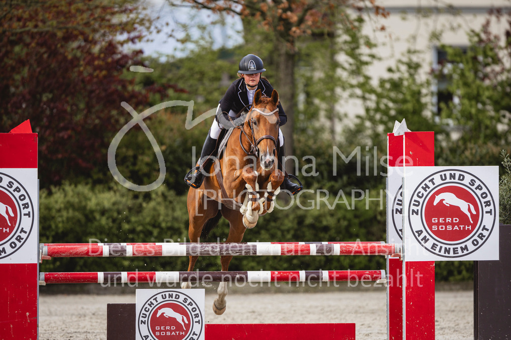 240424_Lemwerder_Stil-L-222 | Deine schönsten Turniermomente als professionelle Fotos! Entdecke hochwertige Pferdesport-Fotografie im Online-Shop. Jetzt Fotos finden & bestellen!