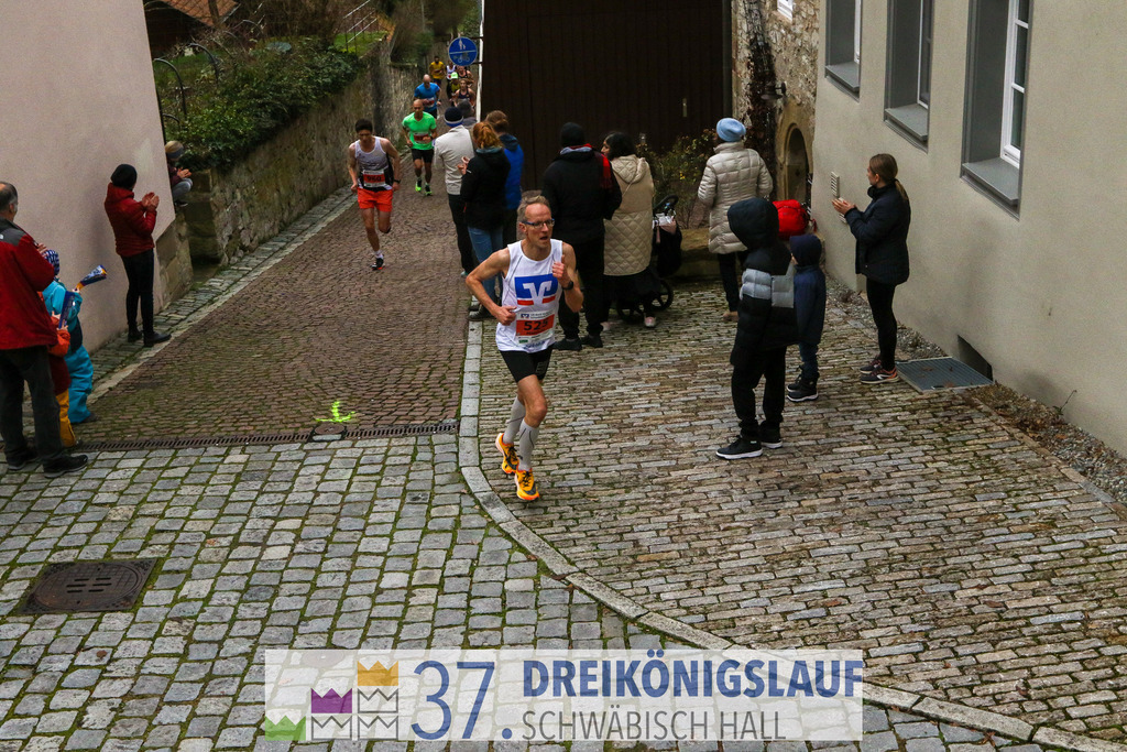 VR Bank Hauptlauf 10000m | 3 Koenigslauf 2023 - Realisiert mit Pictrs.com