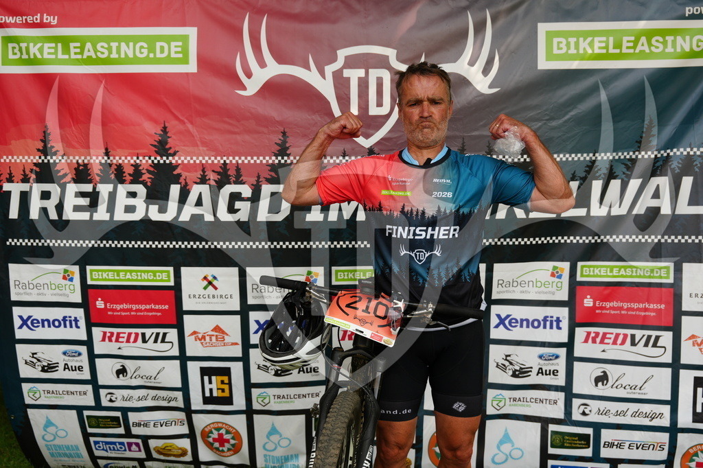 FC605663 | Fotogalerie der Treibjagd im Dunkelwald - Dein MTB Etappenrennen im Erzgebirge - Realisiert mit Pictrs.com