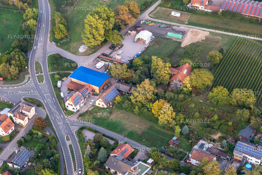 Zimmerei - Holzbau - Dachdeckerei Peter Brunck http://zimmerei-brunck.de/ | Luftbild: Zimmerei - Holzbau - Dachdeckerei Peter Brunck http://zimmerei-brunck.de/ in Niederhorbach im Bundesland Rheinland-Pfalz in Deutschland. Foto: IMG_139109.jpg vom 30.09.2023 durch ©2025 Werner Riehm fly-foto.de/copyright - Realisiert mit Pictrs.com