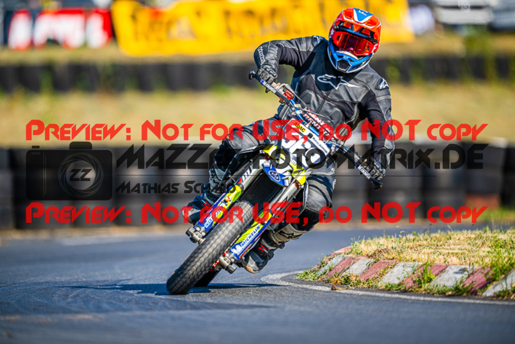 MaZZes_FotoMatrix_220529_5148 | Fotograf Mathias Schmid
Sportfotograf,
Eventfotograf,
Hochzeitsfotograf,
Portraitfotograf