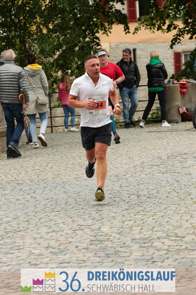 VR Bank Hauptlauf 10km | 3königslauf 2022 VR Bank Hauptlauf - Realisiert mit Pictrs.com