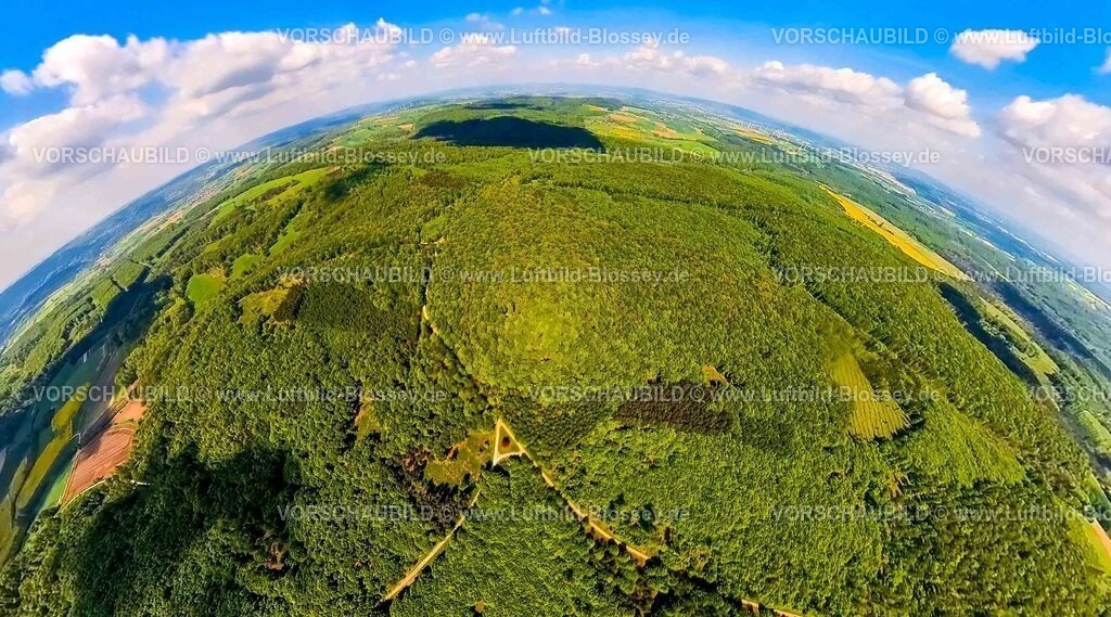 Nieheim240590465HinnenbugerForst | Luftbild, NSG Naturschutzgebiet Hinnenburger Forst mit Emder Bachtal, Waldgebiet mit Wiesen und Feldern, Erdkugel, Fisheye Aufnahme, Fischaugen Aufnahme, 360 Grad Aufnahme, tiny world, little planet, fisheye Bild, Erwitzen, Nieheim, Ostwestfalen, Nordrhein-Westfalen, Deutschland