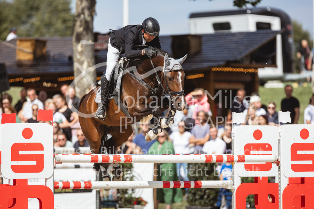 240714_BHO_GroßerPreis-625 | Deine schönsten Turniermomente als professionelle Fotos! Entdecke hochwertige Pferdesport-Fotografie im Online-Shop. Jetzt Fotos finden & bestellen!