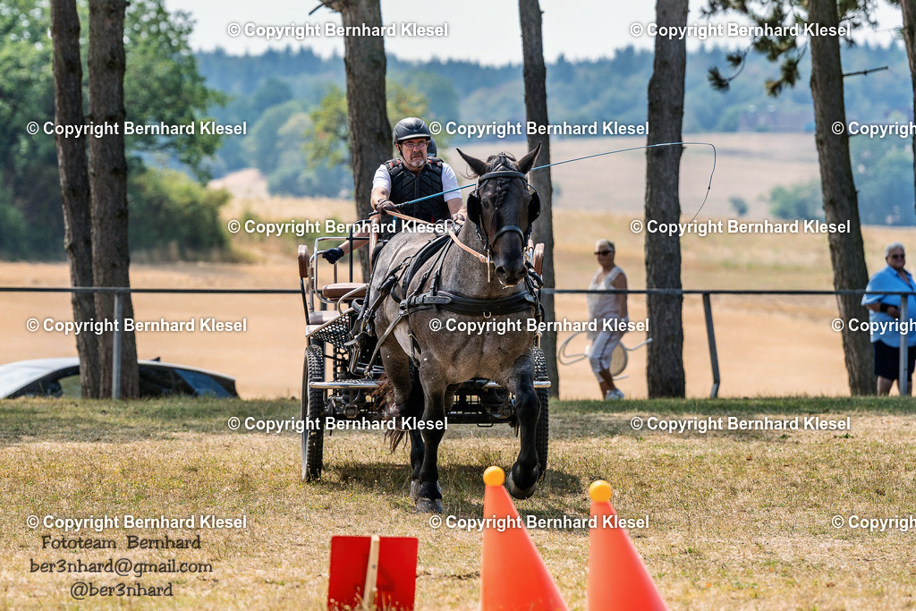 2A902819 | foto-team-bernhard - Realisiert mit Pictrs.com