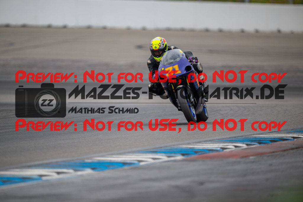 MaZZes-Fotomatrix-20260809-575261 | R1