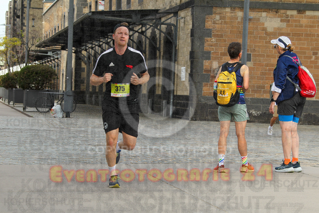 250920_1323_EV4_5371 | Sportfotografie im Rhein-Sieg Kreis, Köln, Bonn, NRW, Rheinland Pfalz, Hessen, etc. Unser Tätigkeitsfeld umfasst den Laufsport vom Volkslauf über den Marathon, Duathlon, Triathon bis zum Ultralauf wie Kölnpfad Ultra oder Schindertrail.