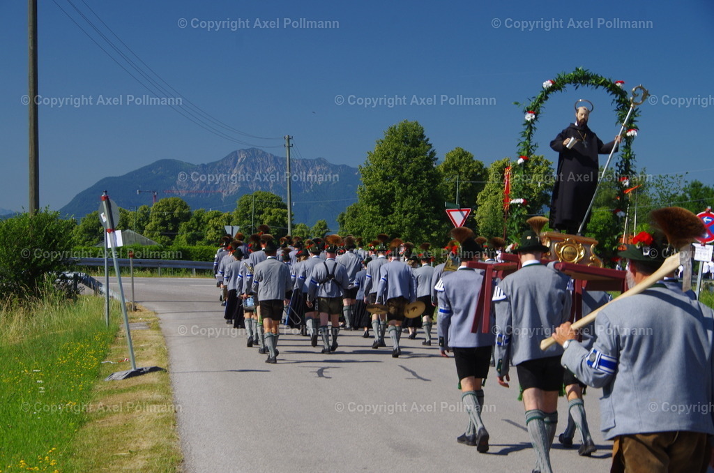 IMGP5830 | fotografiert von Axel PollmannLeonhardi Wallfahrt Benediktbeuern und Murnau, Fronleichnam, Fasching, Landschaft im Loisachtal und Benediktbeuern  - Realisiert mit Pictrs.com