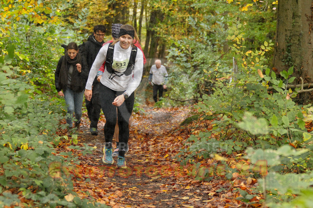 251026_1248_EV4_5853 | Sportfotografie im Rhein-Sieg Kreis, Köln, Bonn, NRW, Rheinland Pfalz, Hessen, etc. Unser Tätigkeitsfeld umfasst den Laufsport vom Volkslauf über den Marathon, Duathlon, Triathon bis zum Ultralauf wie Kölnpfad Ultra oder Schindertrail.