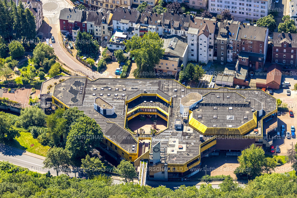 Ennepetal230801270 | Luftbild, Haus Ennepetal, Kluterthöhle Naturkundemuseum, Milspe, Ennepetal, Ruhrgebiet, Nordrhein-Westfalen, Deutschland