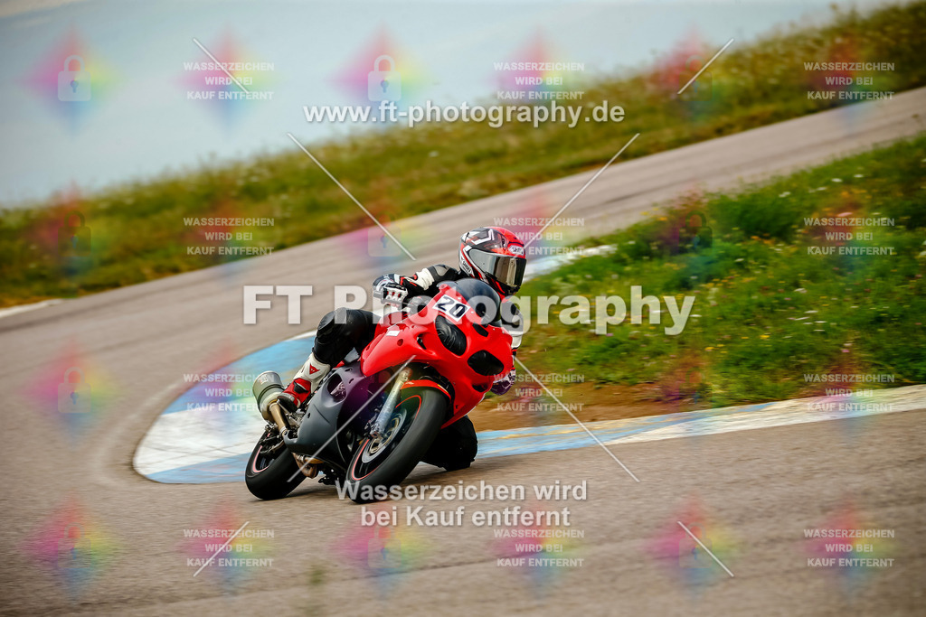 Chambley Juli-2713 | Hier findet Ihr Bilder von Touristenfahrten auf der Nürburgring Nordschleife oder von anderen Veranstaltungen die ich besucht habe. Viel Spass beim Durch Schauen 