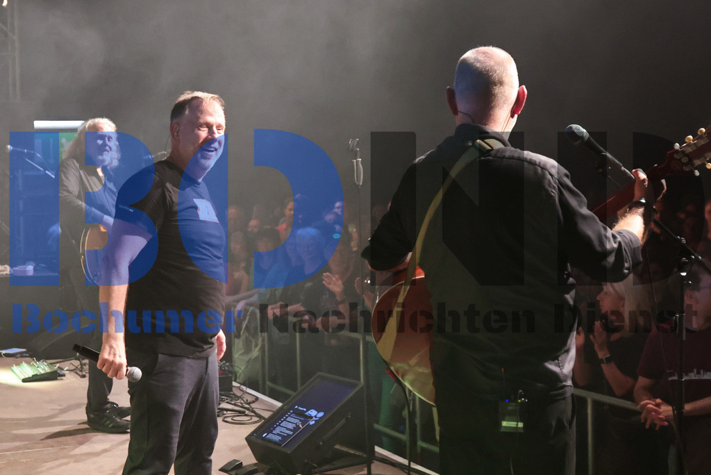 SES_GEBZFR20250828-74 | bond - Realisiert mit Pictrs.com