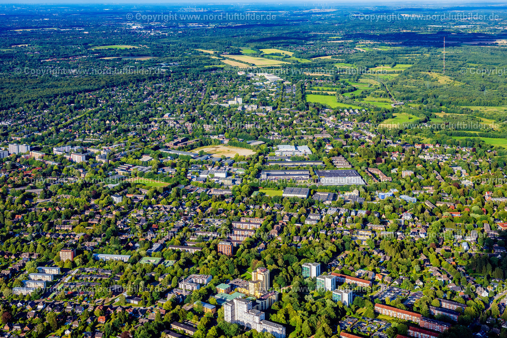 Hamburg_Meiendorf_Rahlstedt_Gewerbegebiet_ELS_2235090823 | HAMBURG 09.08.2023 Gewerbegebiet und Firmenansiedlung " Bargkoppelweg " in Hamburg, Deutschland. // Industrial estate and company settlement " Bargkoppelweg " in Hamburg, Germany. Foto: Martin Elsen