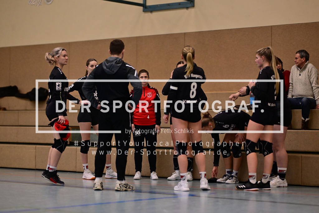 Faustball I Frauen I Saison 2025-2026 I Bundesliga Nord I 7c. Spieltag I MTV Wangersen - Ohligser TV I 25.01.2026 I 38758 | Der Sportfotograf. - Realisiert mit Pictrs.com