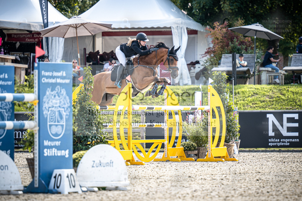 DOS_0616 | Entdecke hochwertige Reitturnierfotos von Foto Oger. Professionell, emotional und authentisch – jetzt Lieblingsmomente im Shop bestellen. - Realisiert mit Pictrs.com