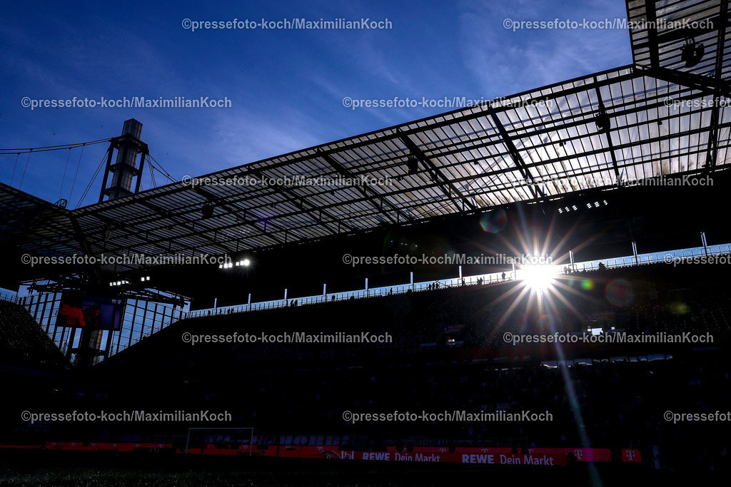 1FC30112401013 | 30.11.2024, Fußball, 1. FC Köln - Hannover 96, 2. Fußball Bundesliga, RheinEnergieSTADION, Saison 2024 2025: Feature Innenansicht Stadion Gegenlicht SymbolbildDFB regulations prohibit any use of photographs as image sequences and or quasi-video.