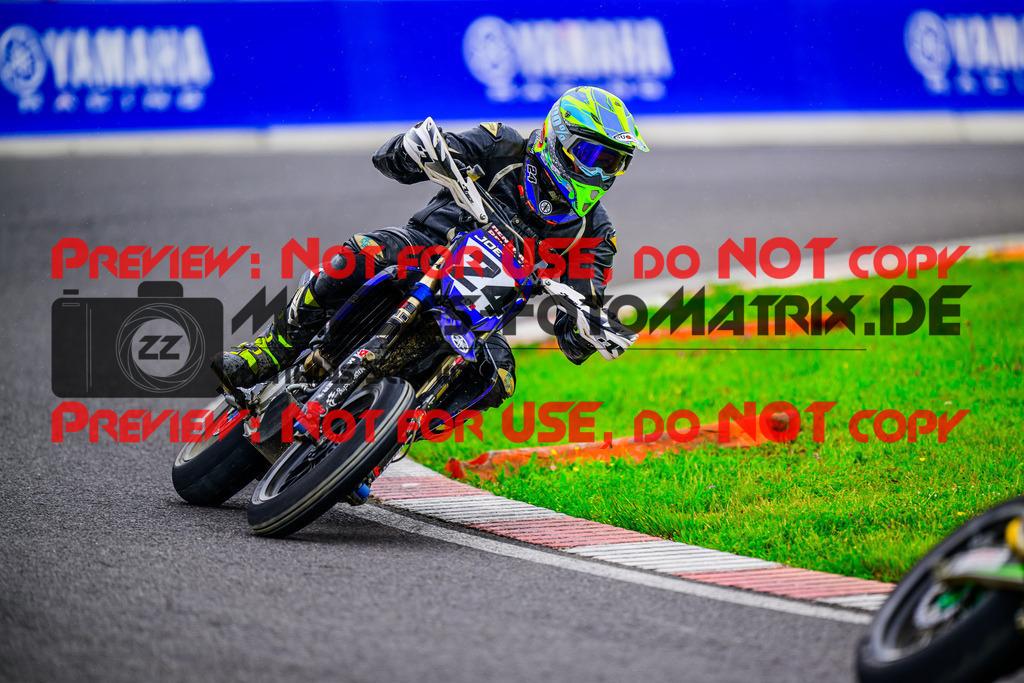 MaZZes_FotoMatrix_240608_6007705_9623 | YOUNGSTER