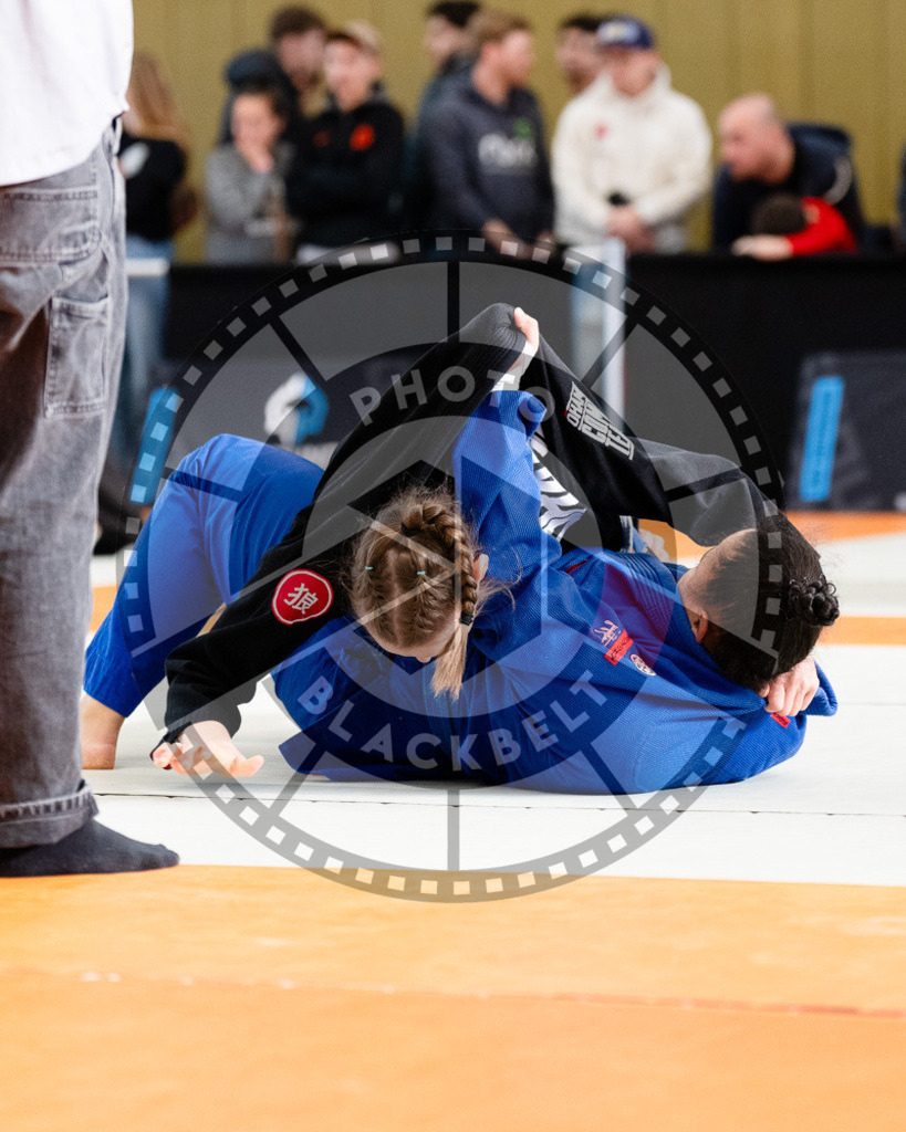 20251122PBB10633 | Athletes compete during the Grappling Industries Berlin Jiu-Jitsu and Grappling Championship, on November 22, 2025 in Berlin, Germany. © photoblackbelt