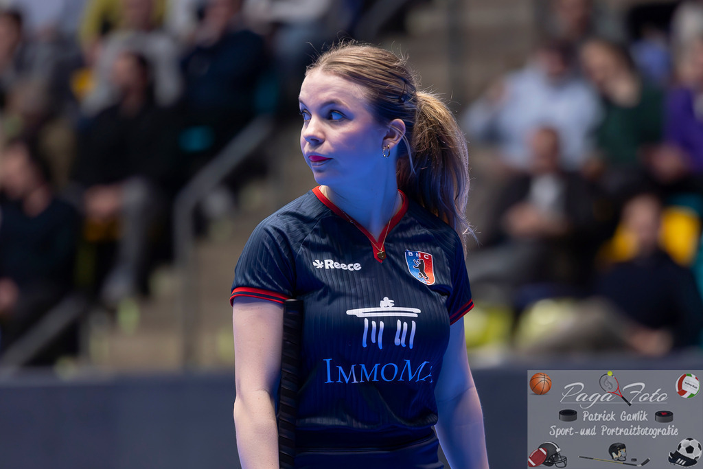 Volvo E.R.B. Final 4 Halbfinale Frauen: Der Club an der Alster - Berlienr HC, 25.01.2025 | Philine Drumm (Berliner HC #27), Freisteller, Portrait, Porträt, Der Club an der Alster - Berlienr HC, Frankfurt, Süwag Arena, 25.1.2025 - Realisiert mit Pictrs.com