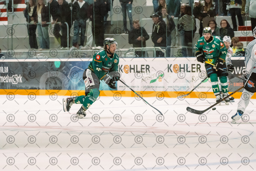 Alligatros_vs_Leipzig_11_09_2026-06 | Die Fotogalerie von Daddel: professionelle Bilder von Sport, Events und Unternehmen aus Franken. Jetzt Galerien durchstöbern und Lieblingsfotos bestellen. - Realisiert mit Pictrs.com