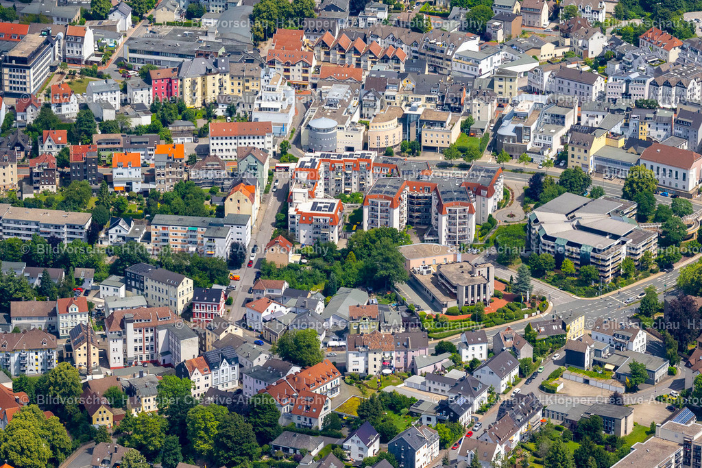 Luftbild Lüdenscheid-5019 | Gebäude des Seniorenzentrums "Seniorenwohnheim Weststraße" an der Weststraße in Lüdenscheid - Realisiert mit Pictrs.com