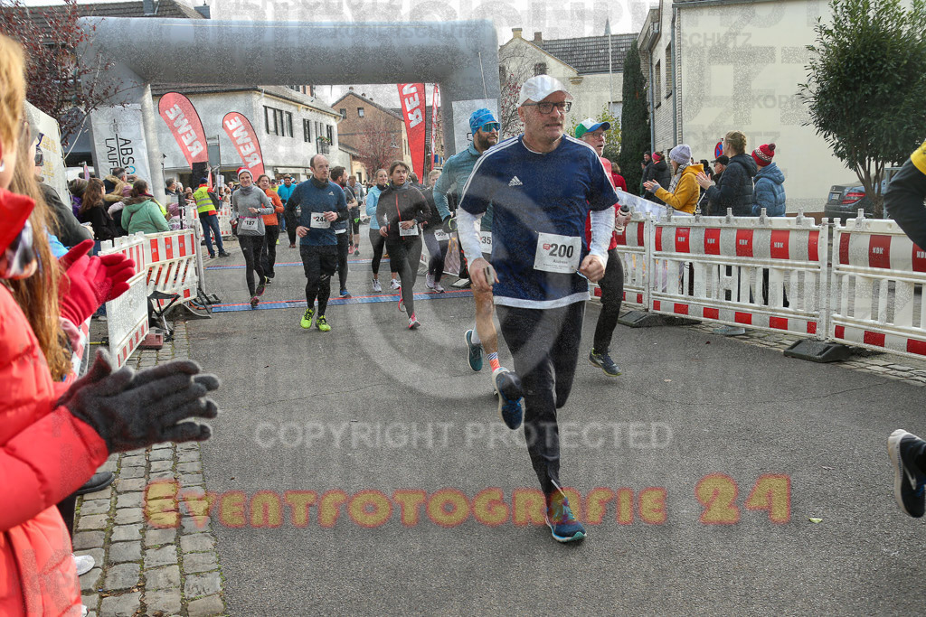 221127_1129_EX1_1732 | Sportfotografie im Rhein-Sieg Kreis, Köln, Bonn, NRW, Rheinland Pfalz, Hessen, etc. Unser Tätigkeitsfeld umfasst den Laufsport vom Volkslauf über den Marathon, Duathlon, Triathon bis zum Ultralauf wie Kölnpfad Ultra oder Schindertrail.