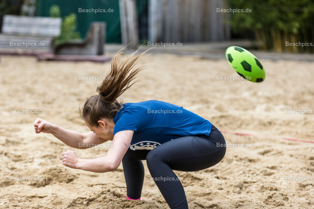2025-200080481-Strandvölkerball-WM_1 |  23.08.2025; Berlin Foto: Gerold Rebsch - www.beachpics.de