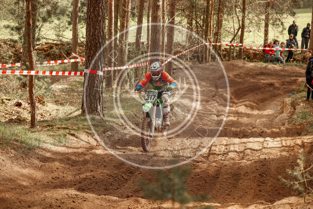 4TaktLauf1-308 | koppe-media - Realisiert mit Pictrs.com