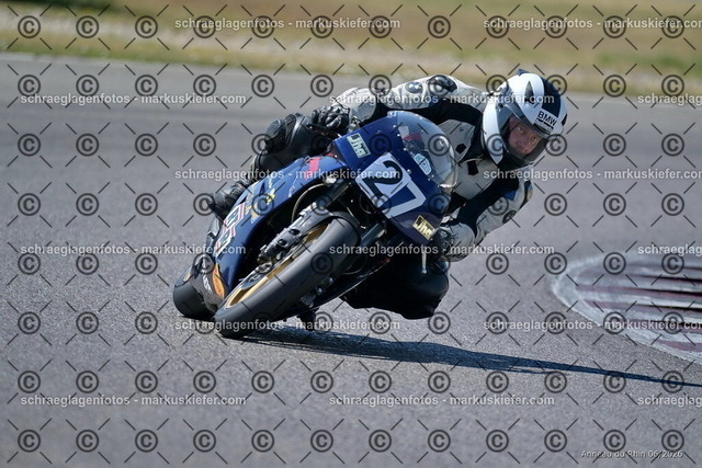 26bc03-1069 | markuskiefer.com - Realisiert mit Pictrs.com