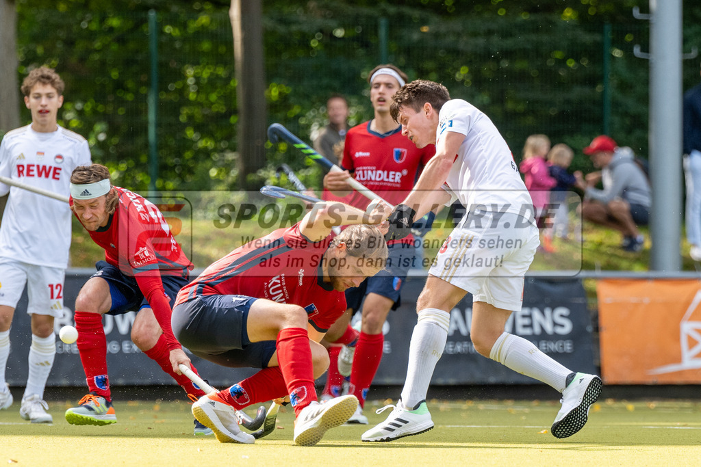 SFE_20230923_0065 | Hockey 1. Bundesliga Herren Rot-Weiss - Berliner HC am 23.09.2023 in Köln (KTHC Stadion Rot-Weiss Köln Tennis and Hockey Club), Photo: Stephan Fehrmann 2023 (Sports-Gallery),Maximilian Siegburg ( Rot-Weiss Köln #18 )
