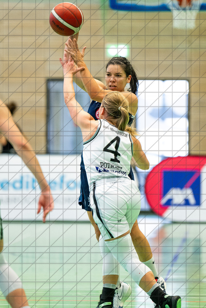 2. DBBL Nord 24/25 | 20.10.2024 | BBC OS vs. Eimsbütteler TV | 2. DBBL Nord 24/25 | 20.10.2024 | BBC OS vs. Eimsbütteler TV - - - - - CREDIT, www.bullenfotos.de, Martin König, Hörner Weg 40, D-49078 Osnabrück, +4917663732967, Nutzung und Weitergabe nur zu den vereinbarten Zwecken. Presseanfragen an Urheber. Alle Rechte beim Urheber. - - - - - - Realisiert mit Pictrs.com