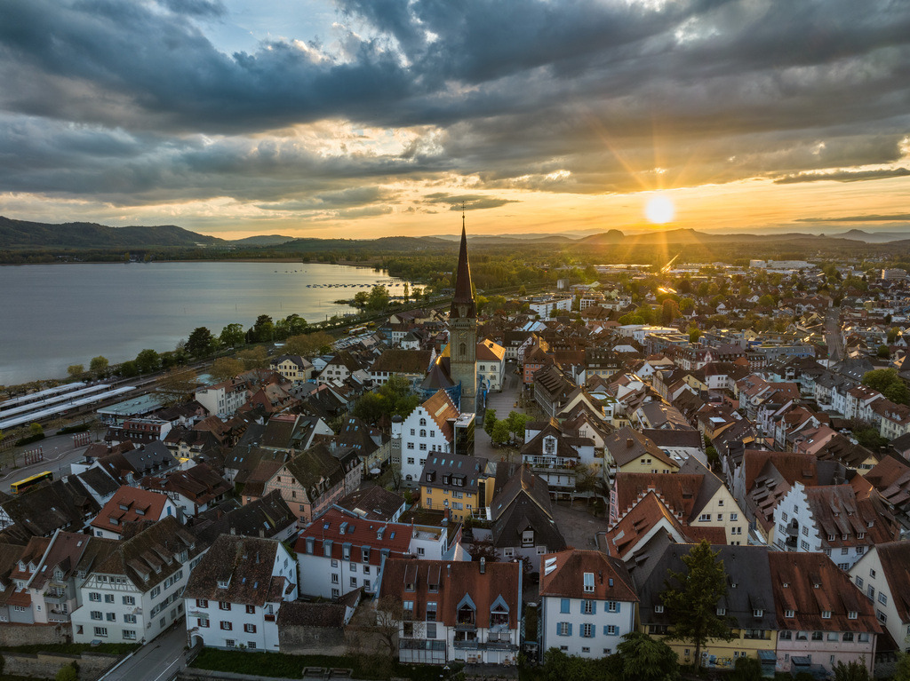 Radolfzellbilder_0410 | Luftbild von der Stadt Radolfzell am Bodensee - Realisiert mit Pictrs.com