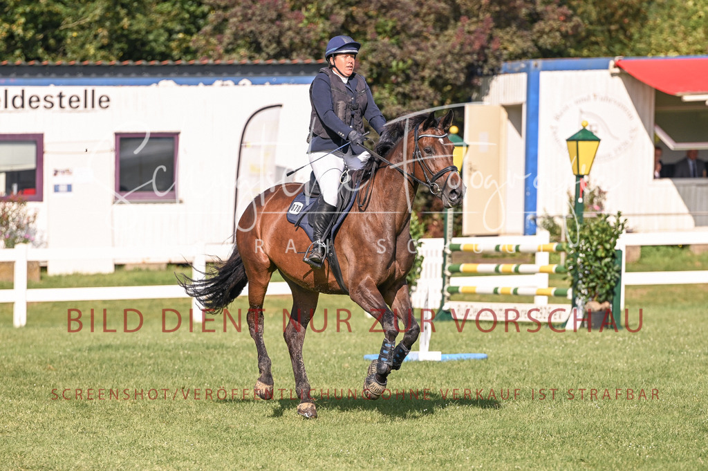 Schugtsche-Düren.2024-07.Amat.Springprf.A__-57 | Schugtsche Fotografie - Realisiert mit Pictrs.com