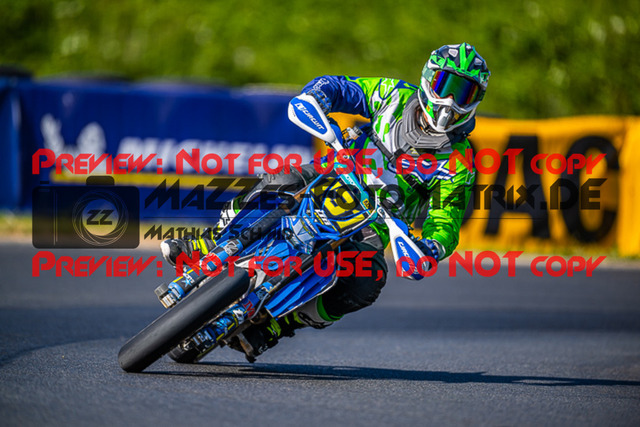 MaZZes_FotoMatrix_220528_4037 | Fotograf Mathias Schmid
Sportfotograf,
Eventfotograf,
Hochzeitsfotograf,
Portraitfotograf