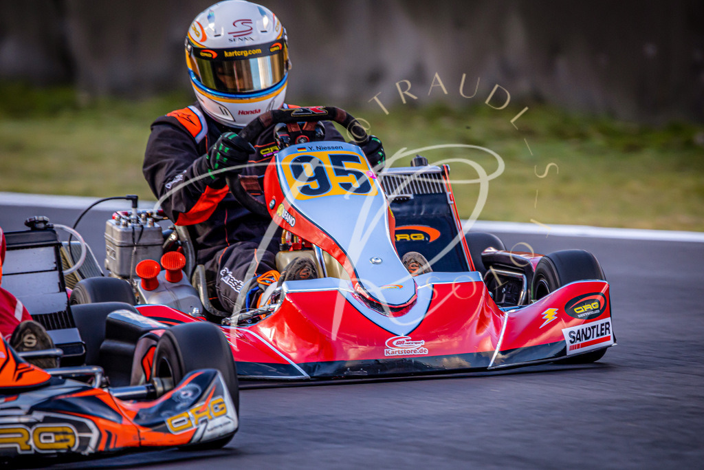 FE712328-FF80-47BA-9E0C-19DCFAFA6E81 | traudl_s_fotos