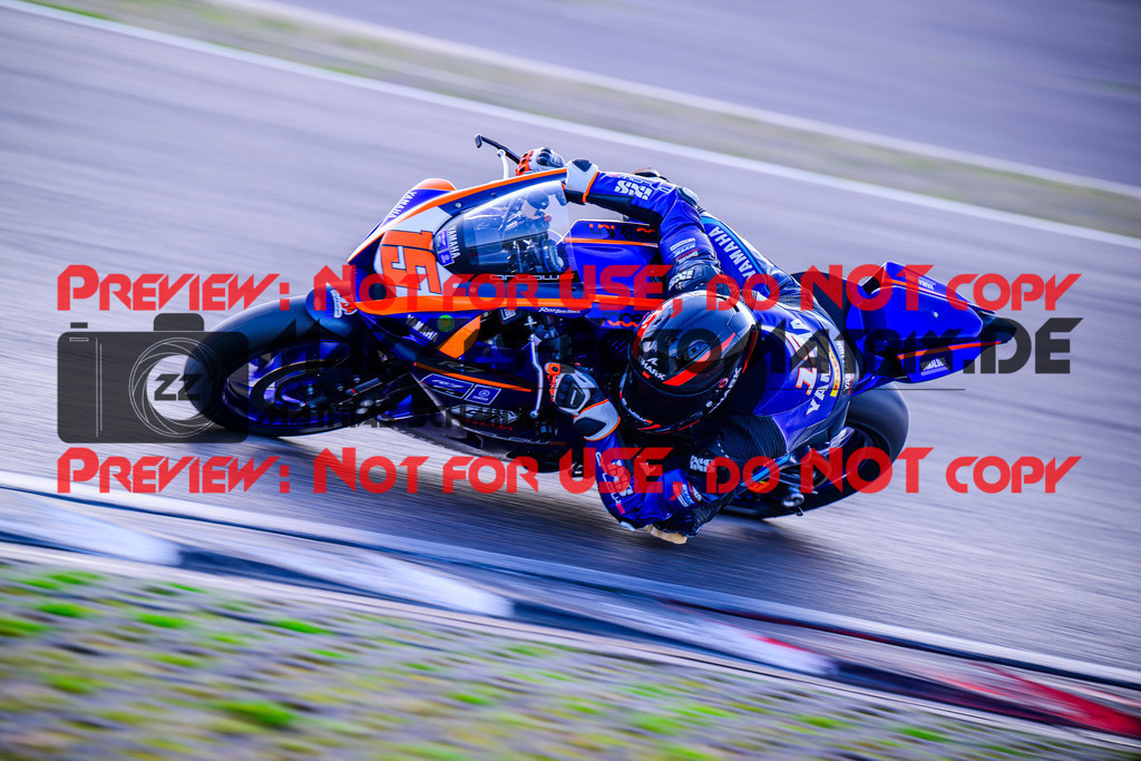 MaZZes_FotoMatrix_240901_6021986_3187 | R7