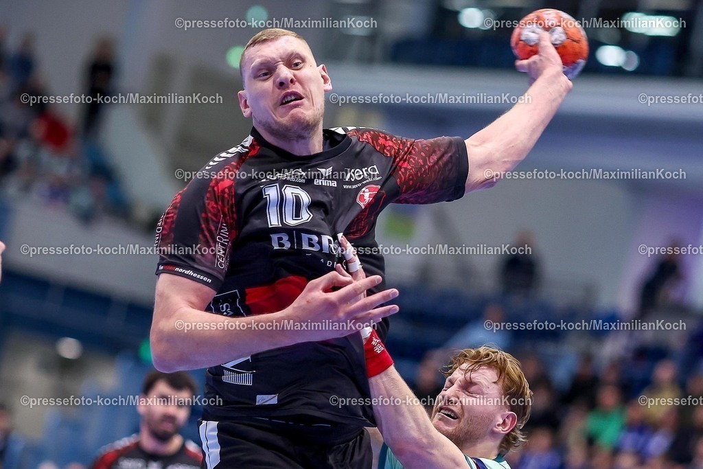 Gum25032501022 | 25.03.2025, Handball, European League - Play-Offs, VfL Gummersbach - MT Melsungen, Schwalbe-Arena: Dainis Kristopans (MT Melsungen #10) 