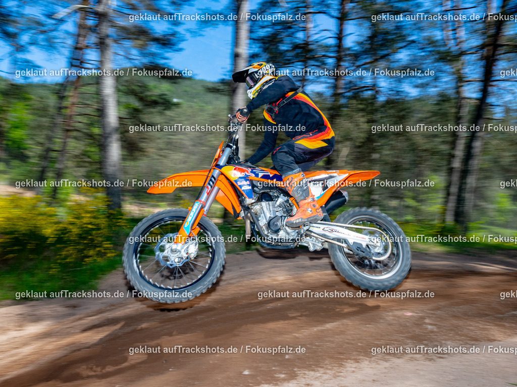 Fischbach-88 | Trackshots.de / Fokuspfalz.de - Realisiert mit Pictrs.com