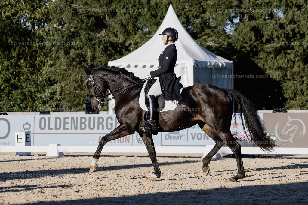 FHC2026_P09_182_19329 | Fichtenhof Classics 2026 – Grand Prix de Dressage - VOLTAIRE Design Preis, Reitanlage Fichtenhof, Sch ftlarn